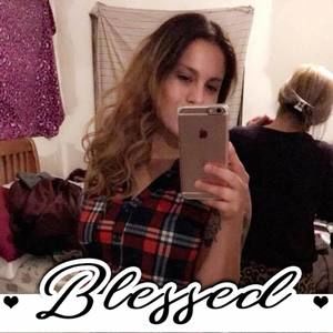 Meet your Posher, Marissa